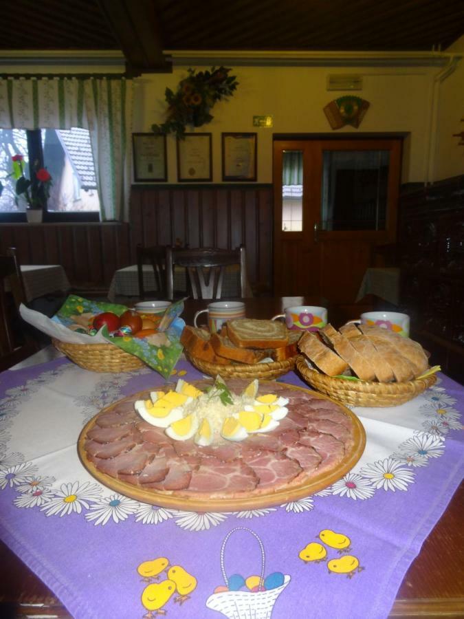 Holiday Home Virida, App Leopold III Ivancna Gorica Екстер'єр фото