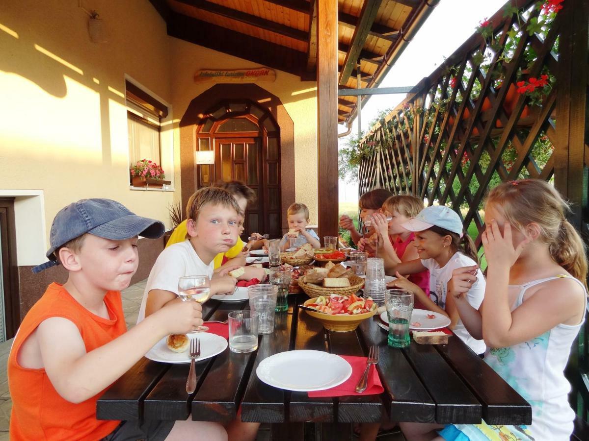 Holiday Home Virida, App Leopold III Ivancna Gorica Екстер'єр фото
