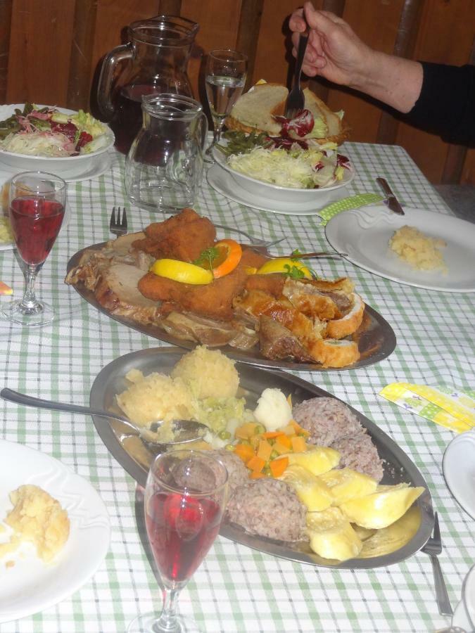 Holiday Home Virida, App Leopold III Ivancna Gorica Екстер'єр фото